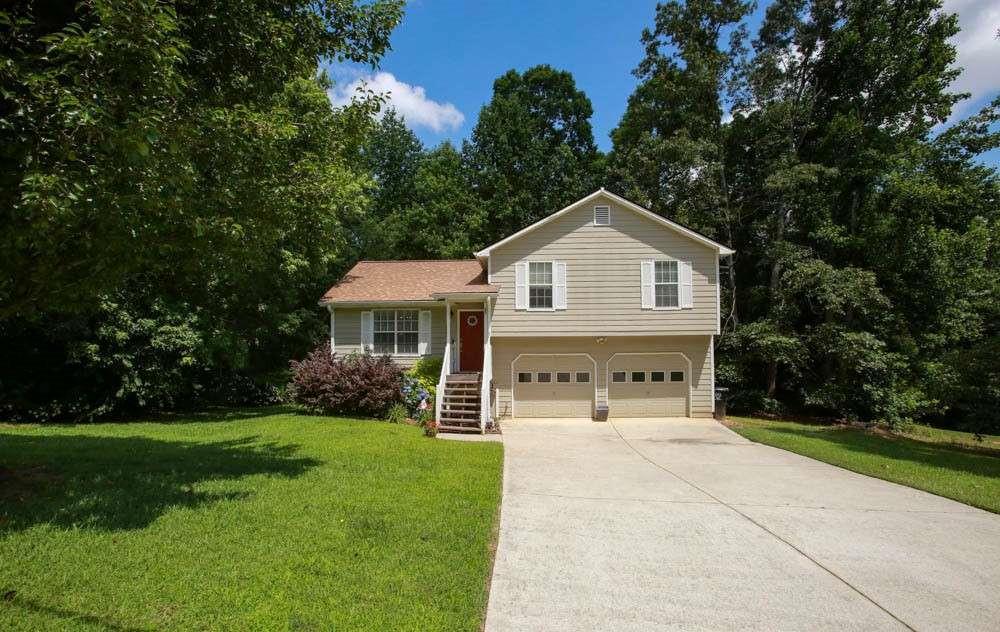177 Rustin Dr., Dallas, GA 30157