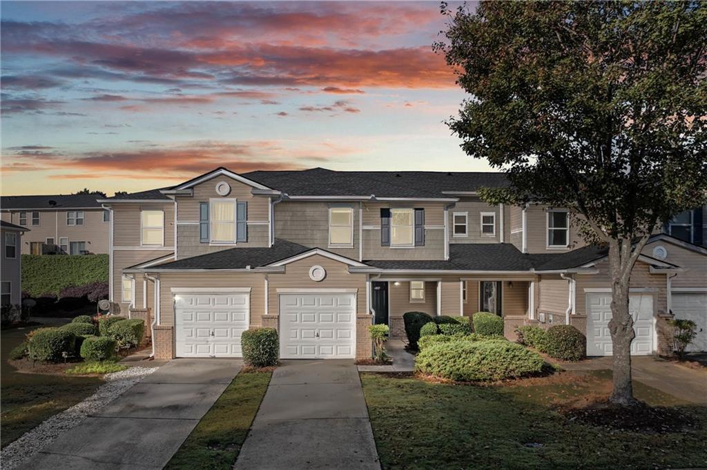 536 Rendezvous Rd., Acworth, GA 30102