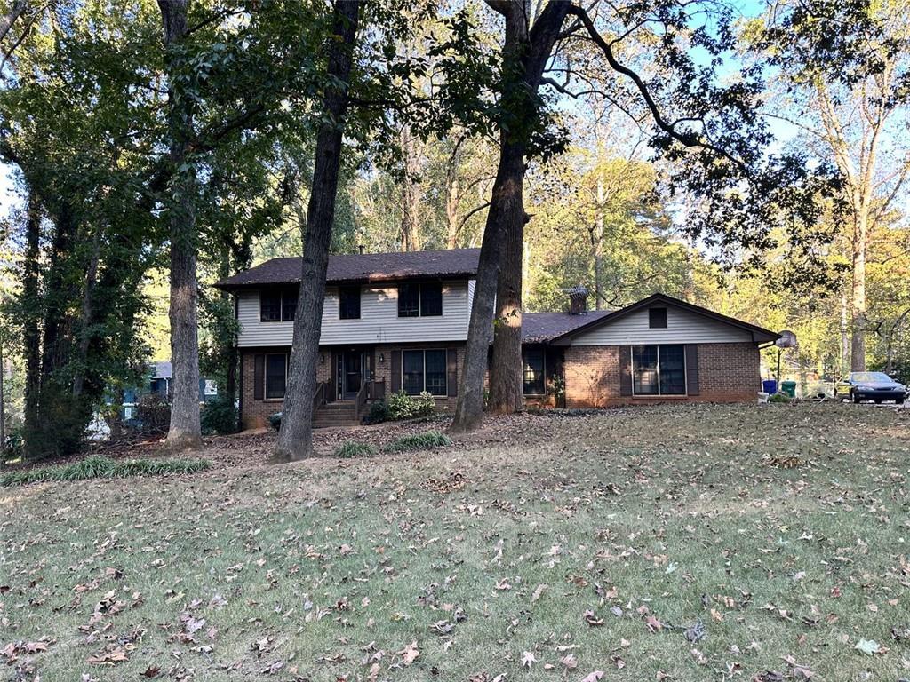 648 Bralorne Dr., Stone Mountain, GA 30087