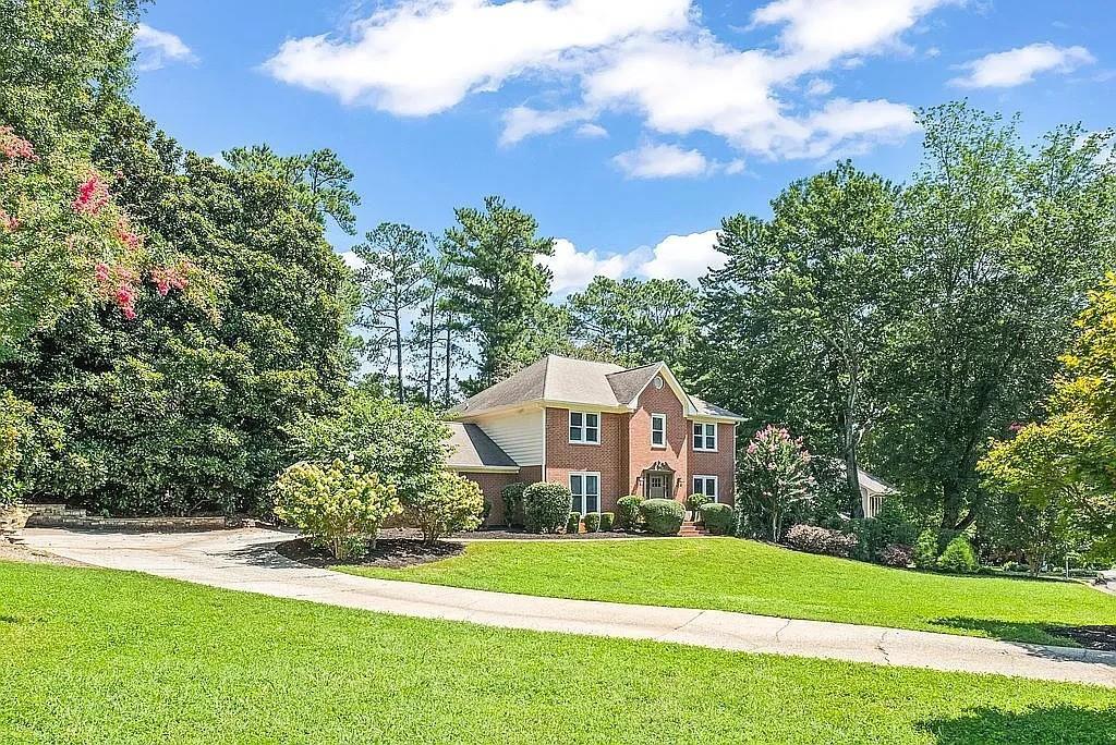3201 Lakeridge Dr., Marietta, GA 30067