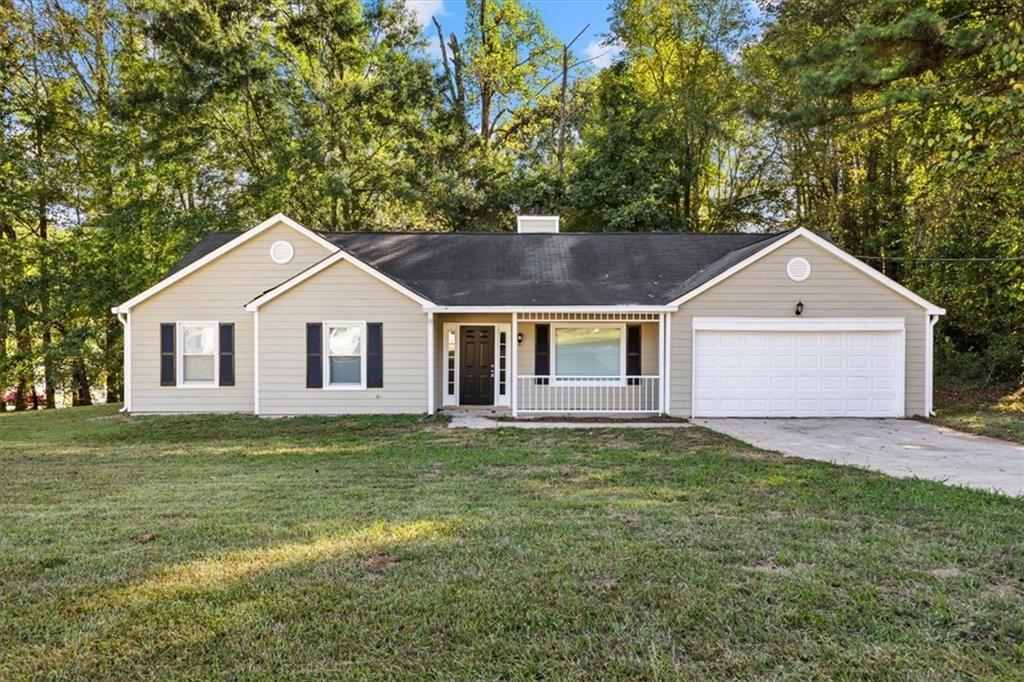 3780 Greenbrook Dr., Douglasville, GA 30135