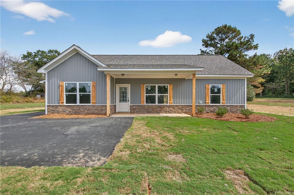 525 Grogan Rd., Buchanan, GA 30113