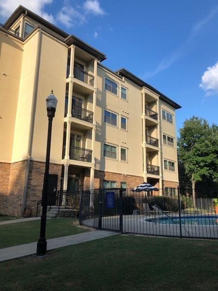 2230 Cheshire Bridge Rd. #412, Atlanta, GA 30324