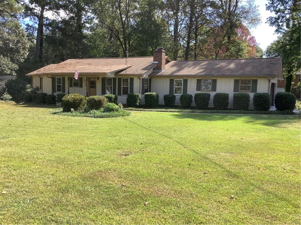 3768 Laurel Dr., Acworth, GA 30101
