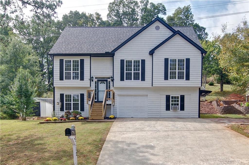 2123 Lindley Ln., Kennesaw, GA 30144