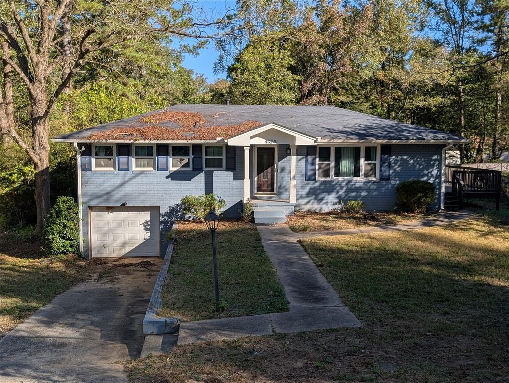 4328 Rockbridge Rd., Stone Mountain, GA 30083