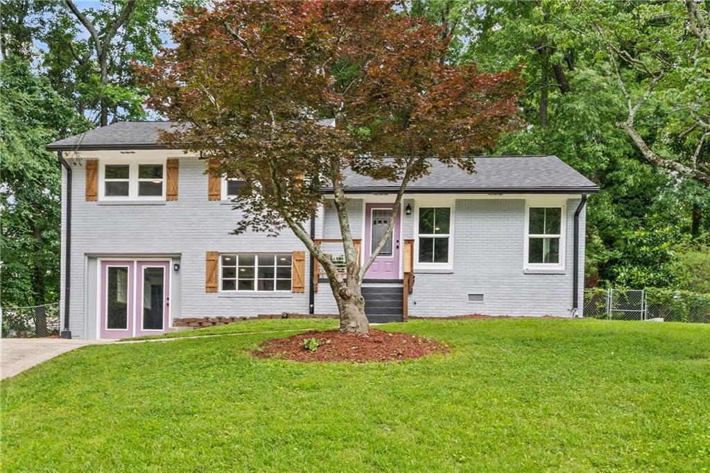 3034 Barksdale Cir., Atlanta, GA 30344