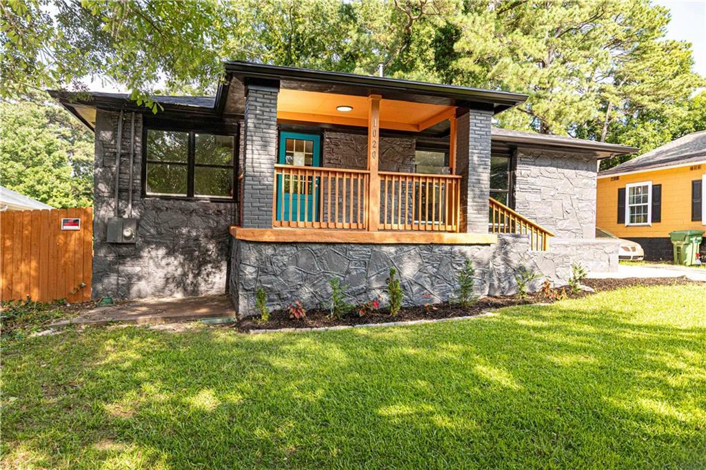 1020 Oakland Dr., Atlanta, GA 30310