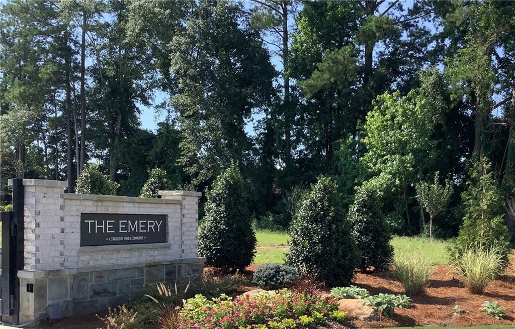 315 Hynes Dr., Villa Rica, GA 30180
