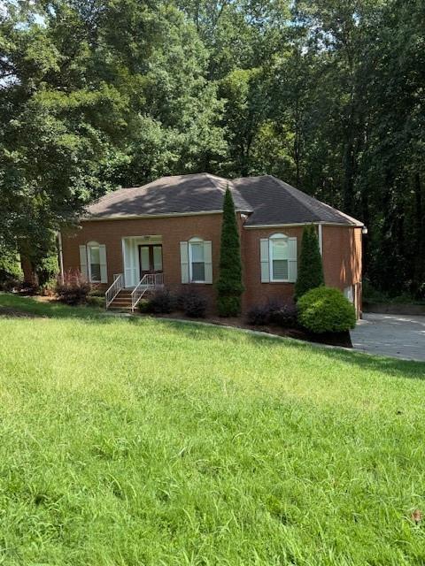 220 Wind Shadow Ct., Roswell, GA 30075