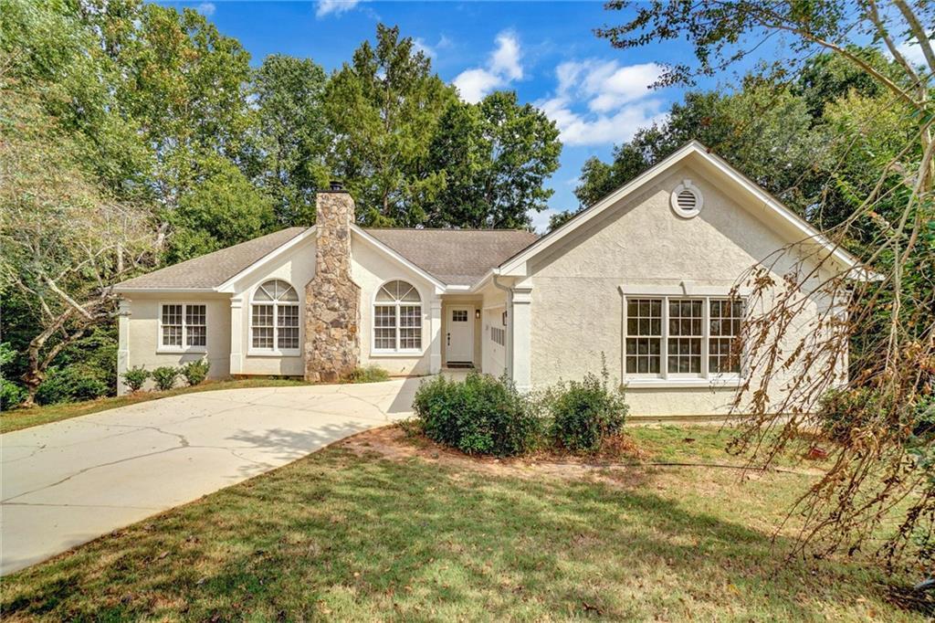 664 Stampmill Ct., Lawrenceville, GA 30043