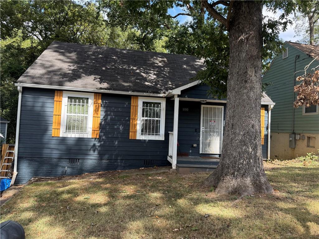 1100 Oak Knoll Ter., Atlanta, GA 30315