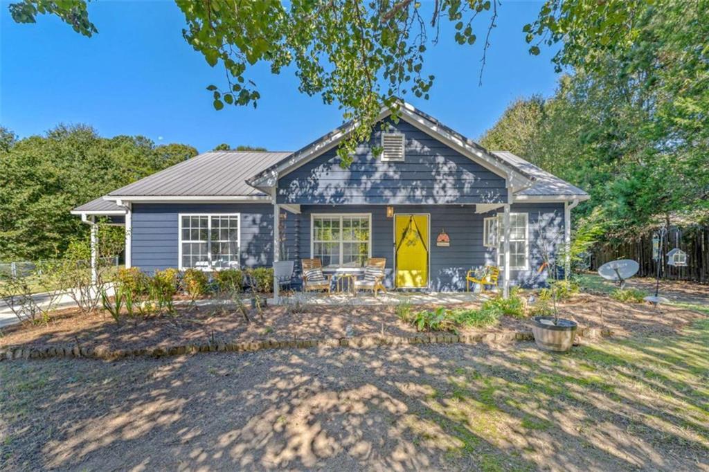 385 Sunset Dr., Statham, GA 30666