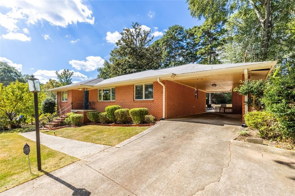 2171 Edgemore Dr., Atlanta, GA 30316