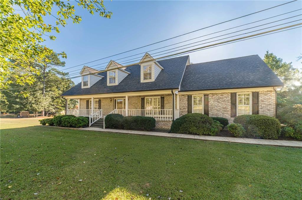 3906 Laurens Ln., Snellville, GA 30039