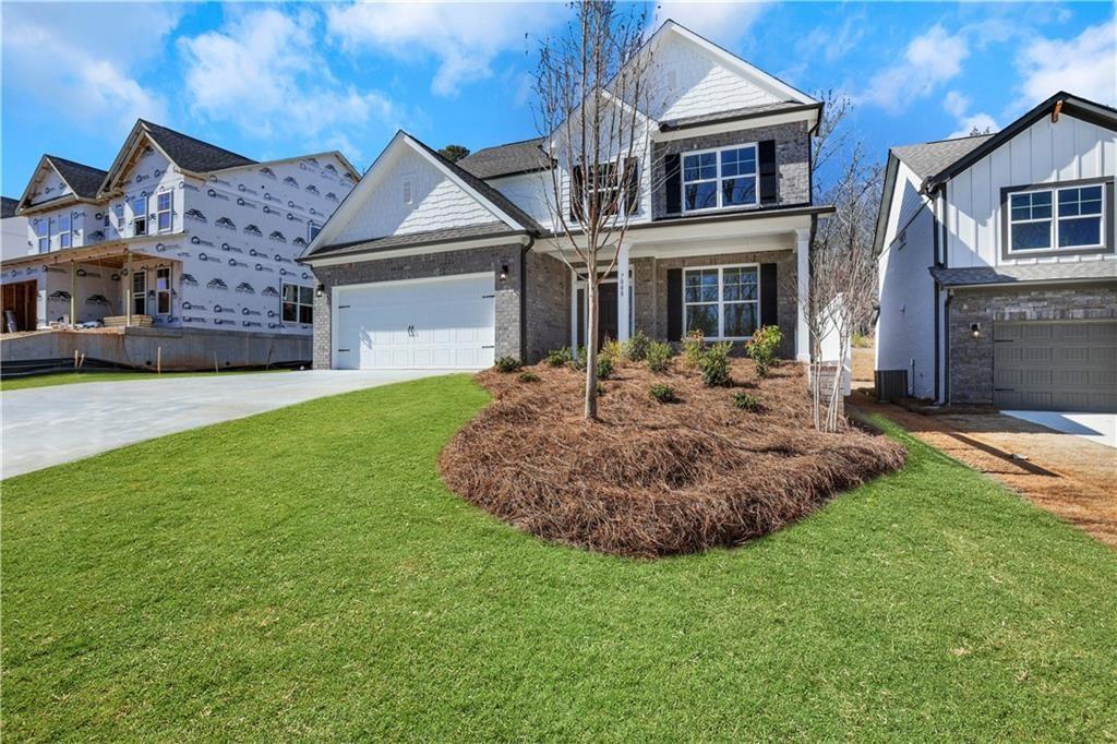 7048 Manchester Dr., Flowery Branch, GA 30542