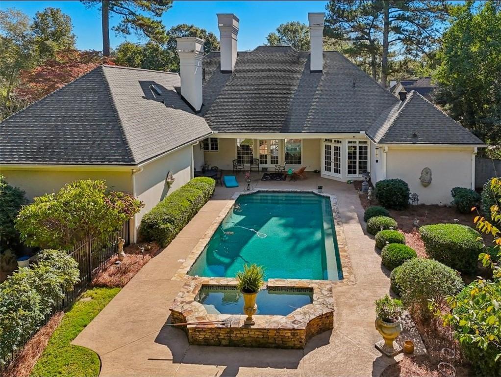 110 W Meadows Ct., Johns Creek, GA 30005
