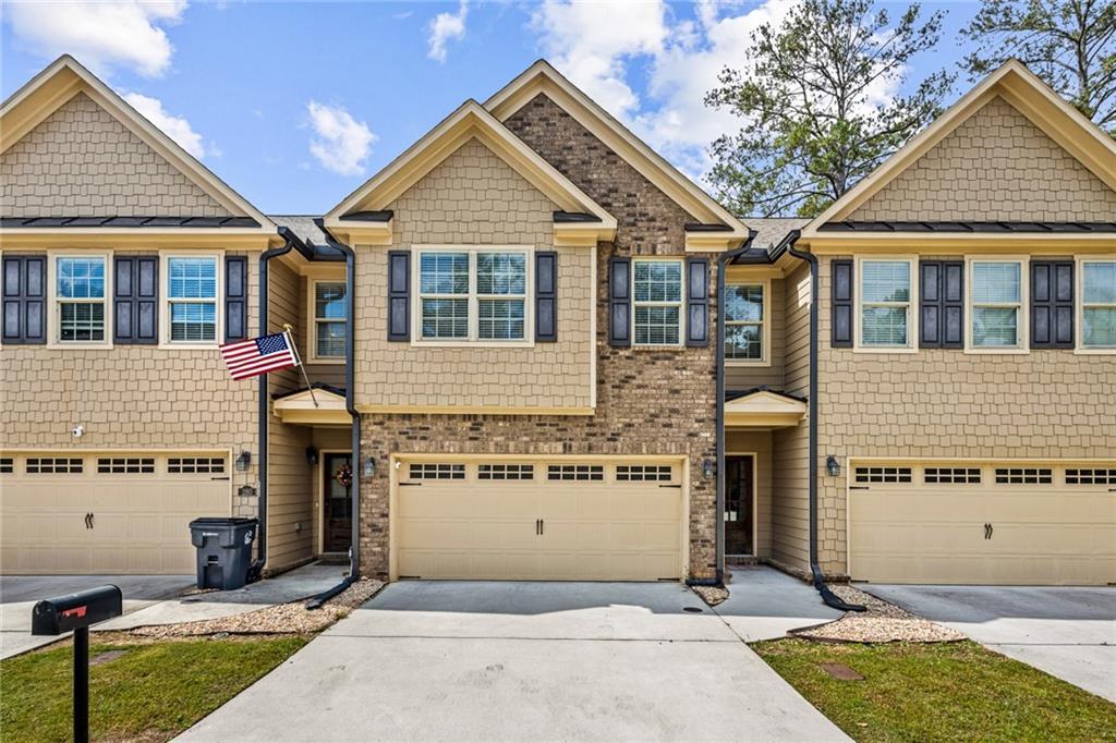 290 Jackson Pl., Lilburn, GA 30047
