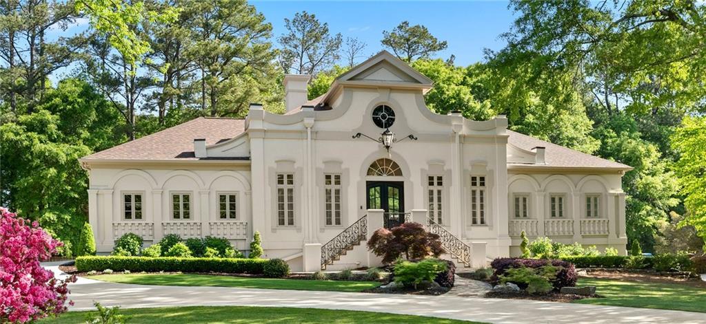5540 Chelsen Wood Dr., Johns Creek, GA 30097