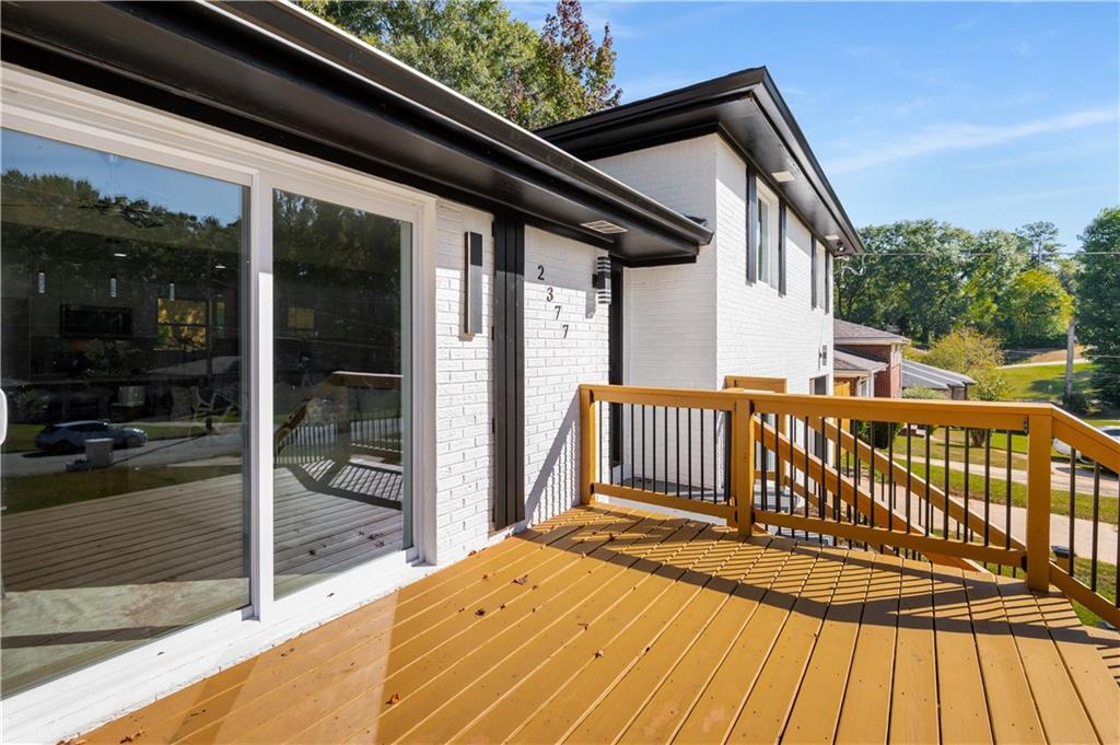 2377 Fontaine Cir., Decatur, GA 30032