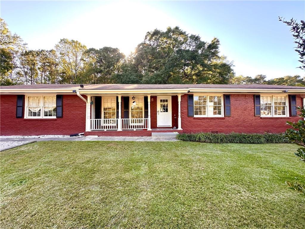315 Greenwood Dr., Lilburn, GA 30047