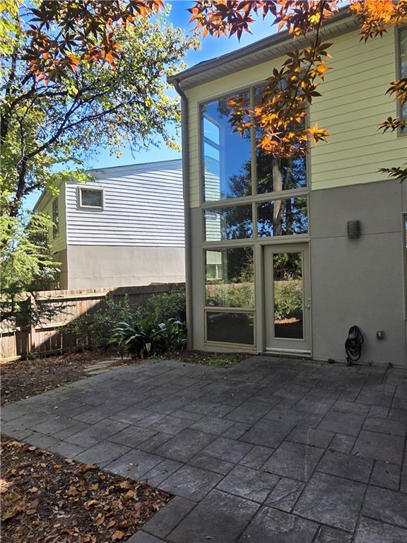 1336 Rietveld Row, Atlanta, GA 30318