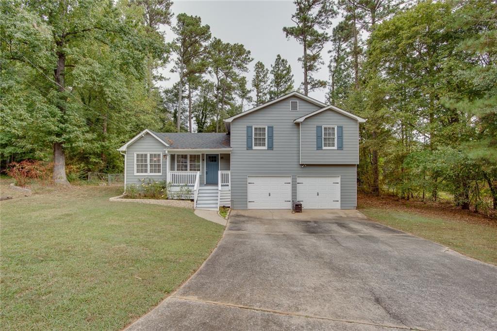 85 Hawk Dr., Hiram, GA 30141