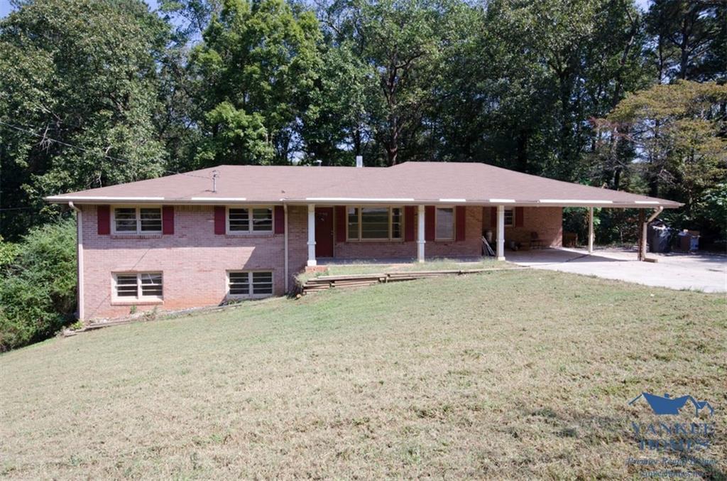 106 Valley Rd., Lawrenceville, GA 30044