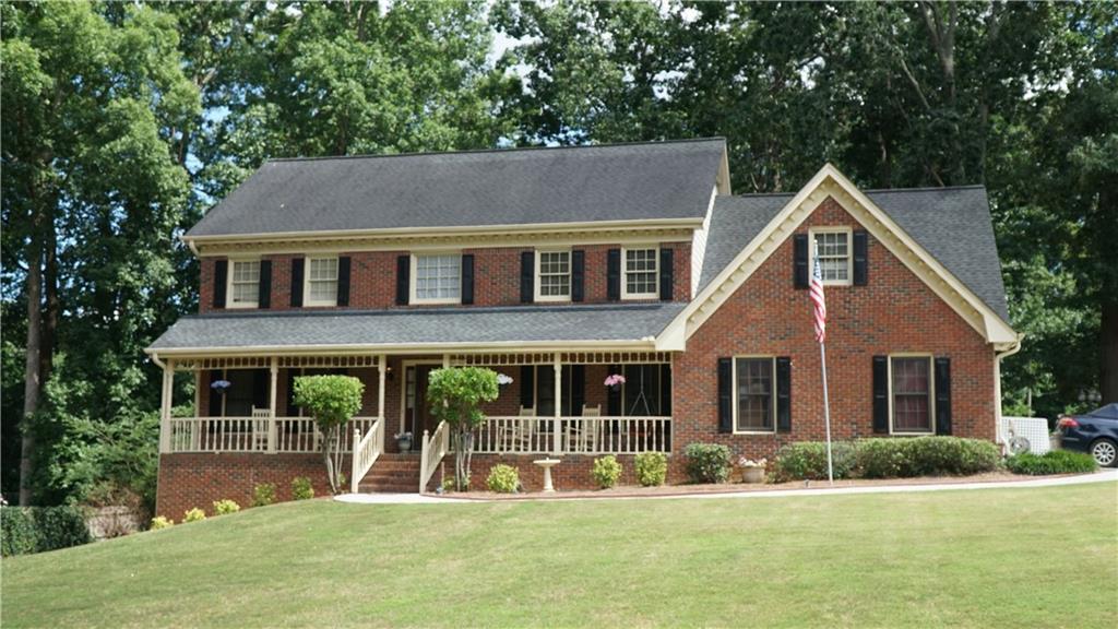 5798 Lost Grove Dr., Lilburn, GA 30047