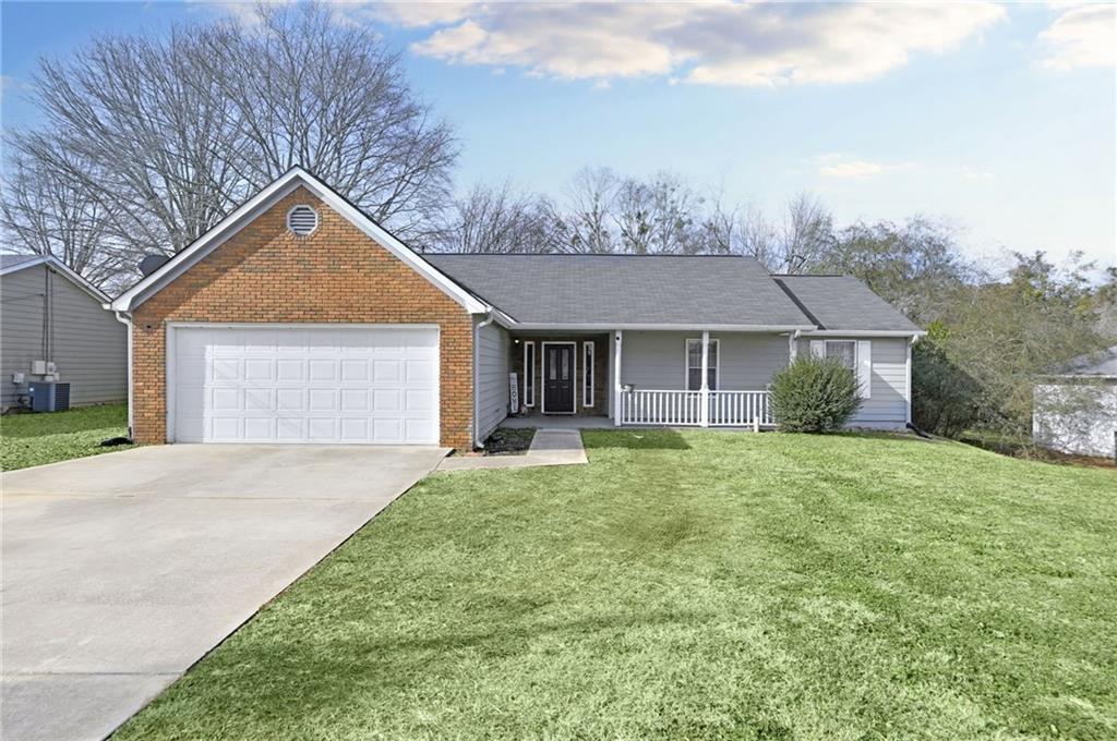 6057 Dorchester Dr., Rex, GA 30273