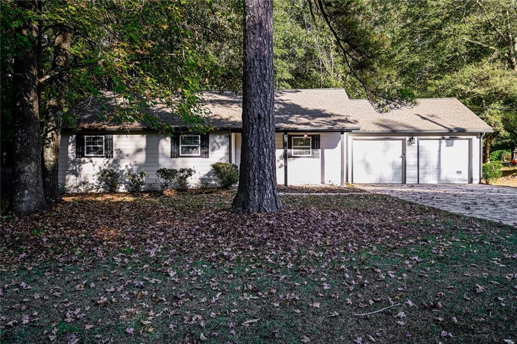 165 Countryside Ln., Covington, GA 30016