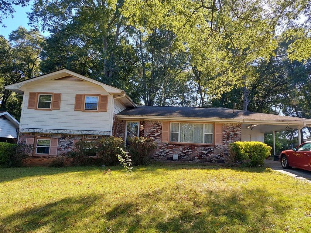 6250 Graceland Cir., Morrow, GA 30260