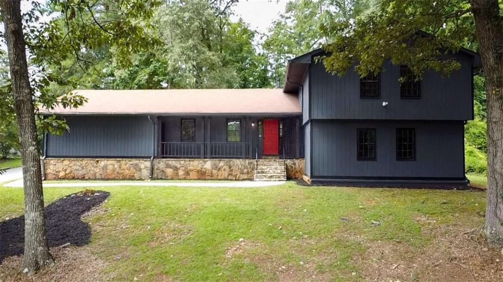 1775 Canberra Dr., Stone Mountain, GA 30088