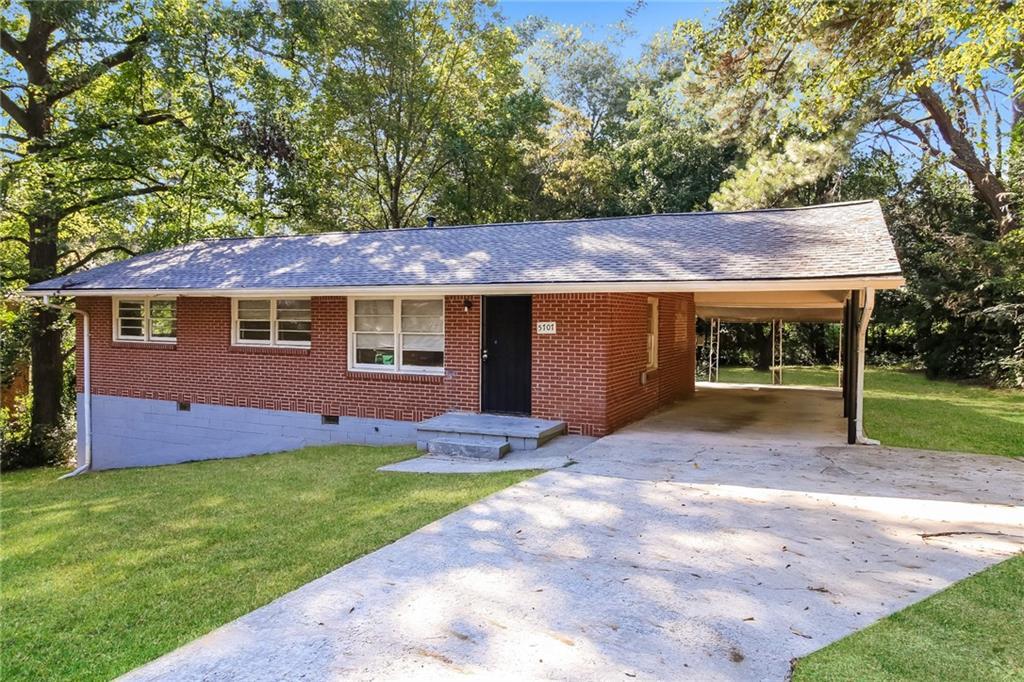 5707 Jefferson Ave., Forest Park, GA 30297