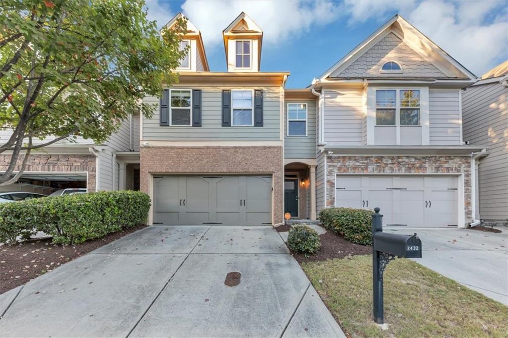 2432 Whiteoak Run #20, Smyrna, GA 30080