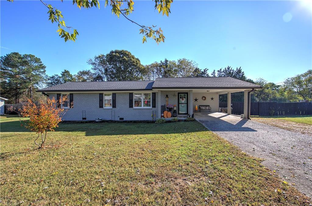 42 Meadowview Rd., Cartersville, GA 30121