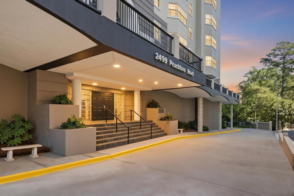 2499 Peachtree Rd. #306, Atlanta, GA 30309