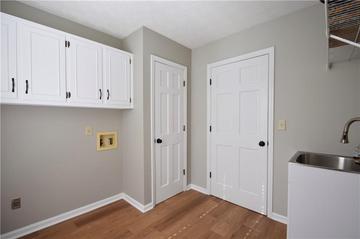 5040 Puritan Dr., Sugar Hill, GA 30518