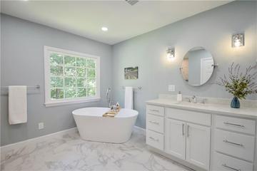 5040 Puritan Dr., Sugar Hill, GA 30518