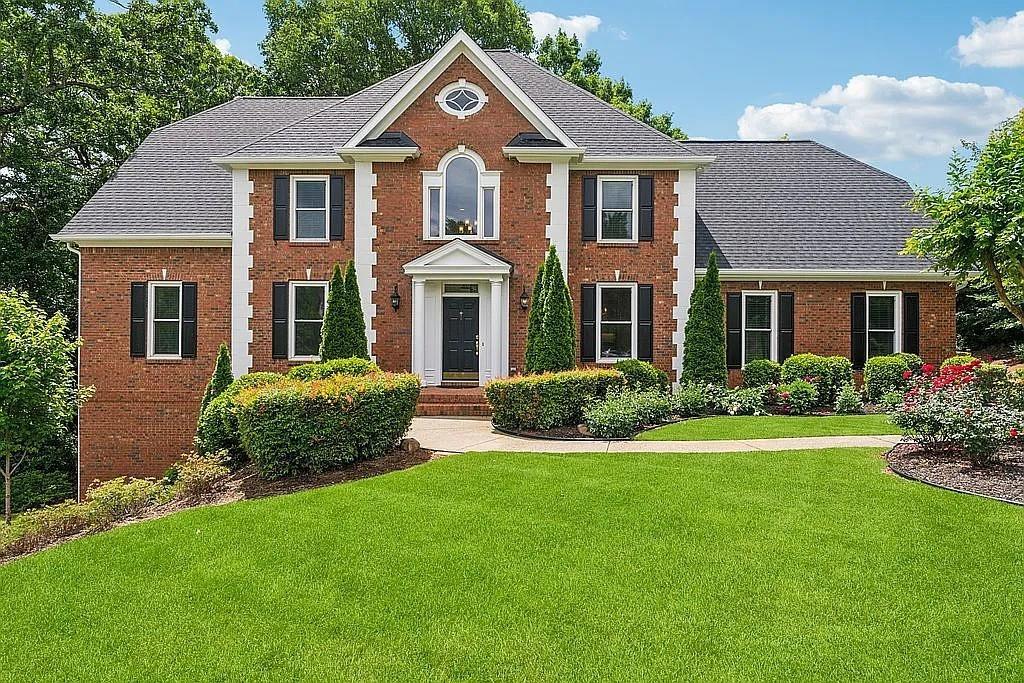 2430 Stonevalley Ln., Cumming, GA 30041