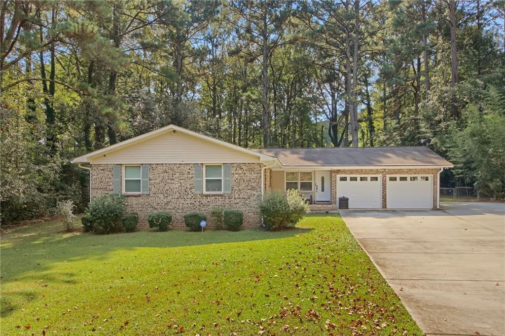 3223 Rhonda Dr., Jonesboro, GA 30236