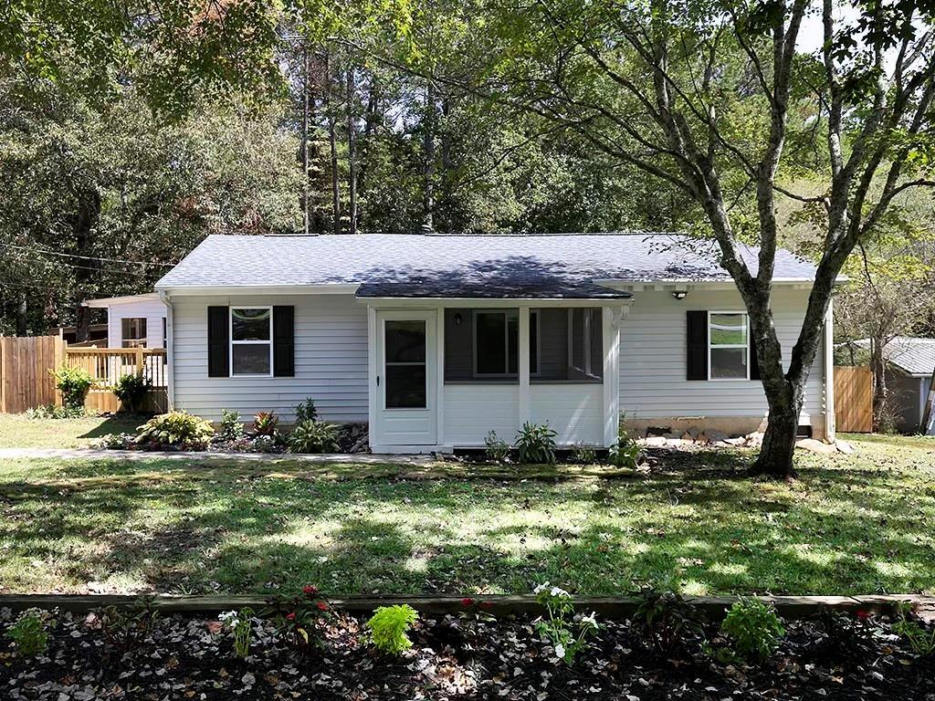 6219 Holly Ann St., Acworth, GA 30102