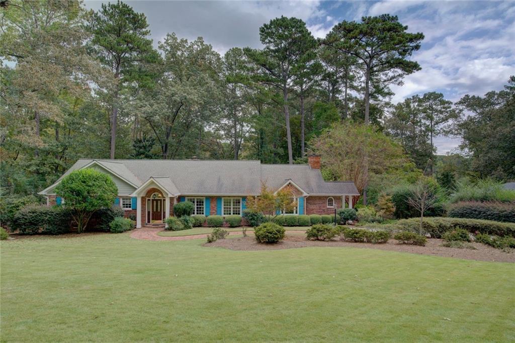 8 Crestwood Dr Sw, Rome, GA 30165