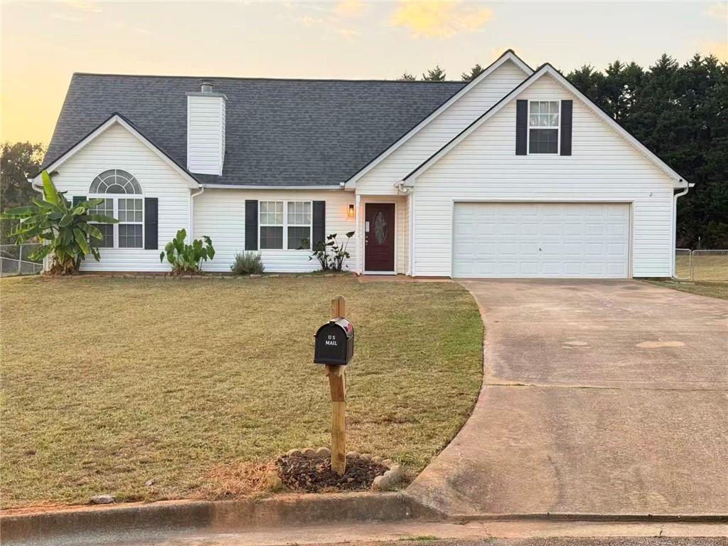 735 Strawflower Ln., Locust Grove, GA 30248