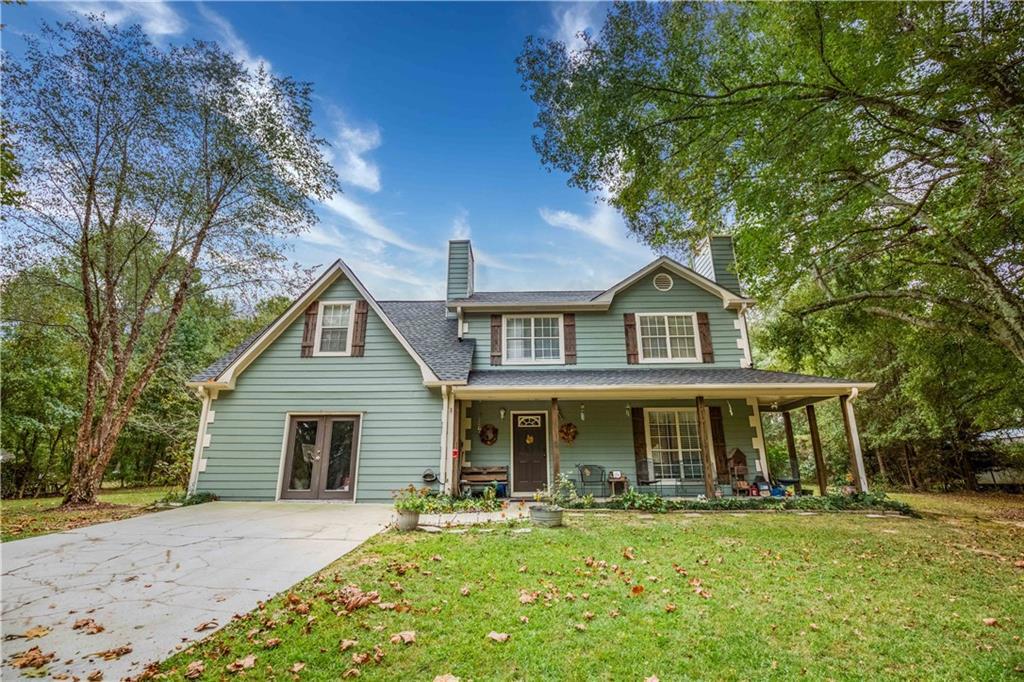 1769 Brandi Ln., Loganville, GA 30052