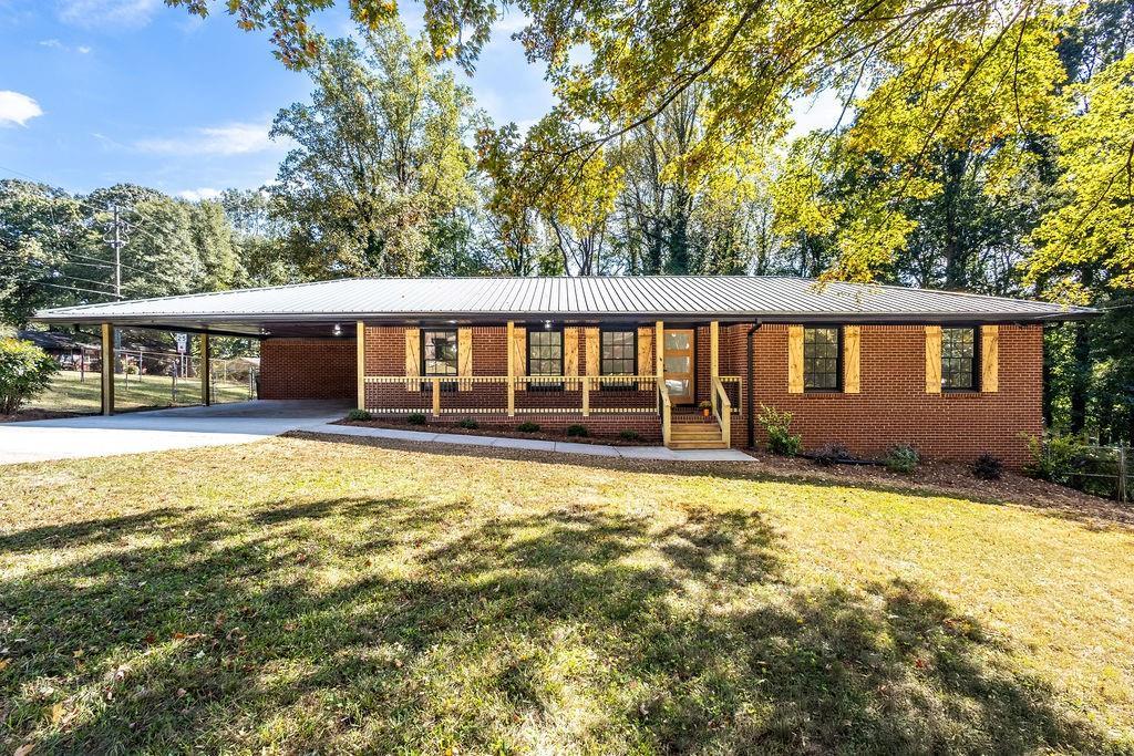 1075 Lanier Dr., Marietta, GA 30060