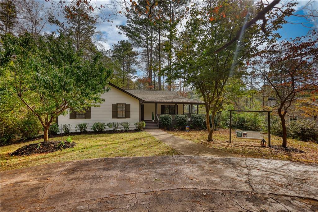 5023 Gunners Run, Roswell, GA 30075