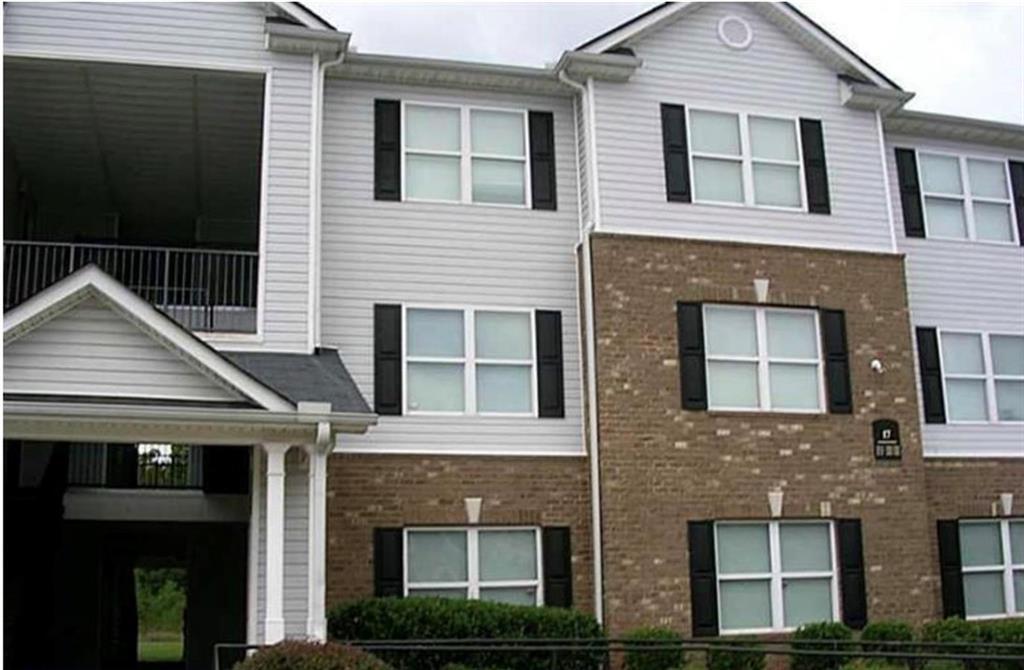 10103 Waldrop Pl., Decatur, GA 30034