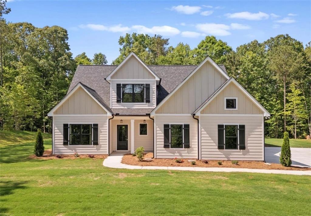 177 West Lake Blvd., Carrollton, GA 30116