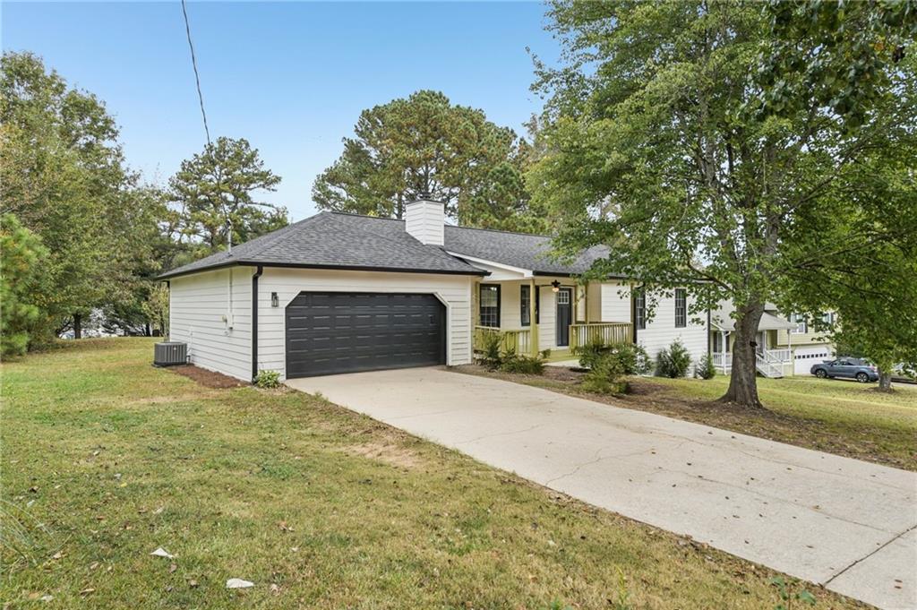 1506 Jamestown Dr., Auburn, GA 30011